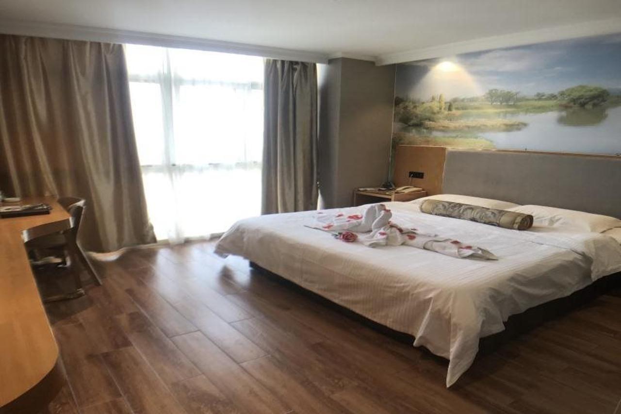 Greentree Inn Jiangsu Wuxi Jiangyin Zhouzhuang Shiji Avenue Business Hotel Екстериор снимка